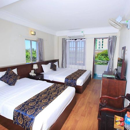 Pho Bien Hotel Нячанг Екстер'єр фото