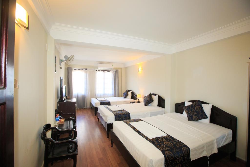 Pho Bien Hotel Нячанг Екстер'єр фото