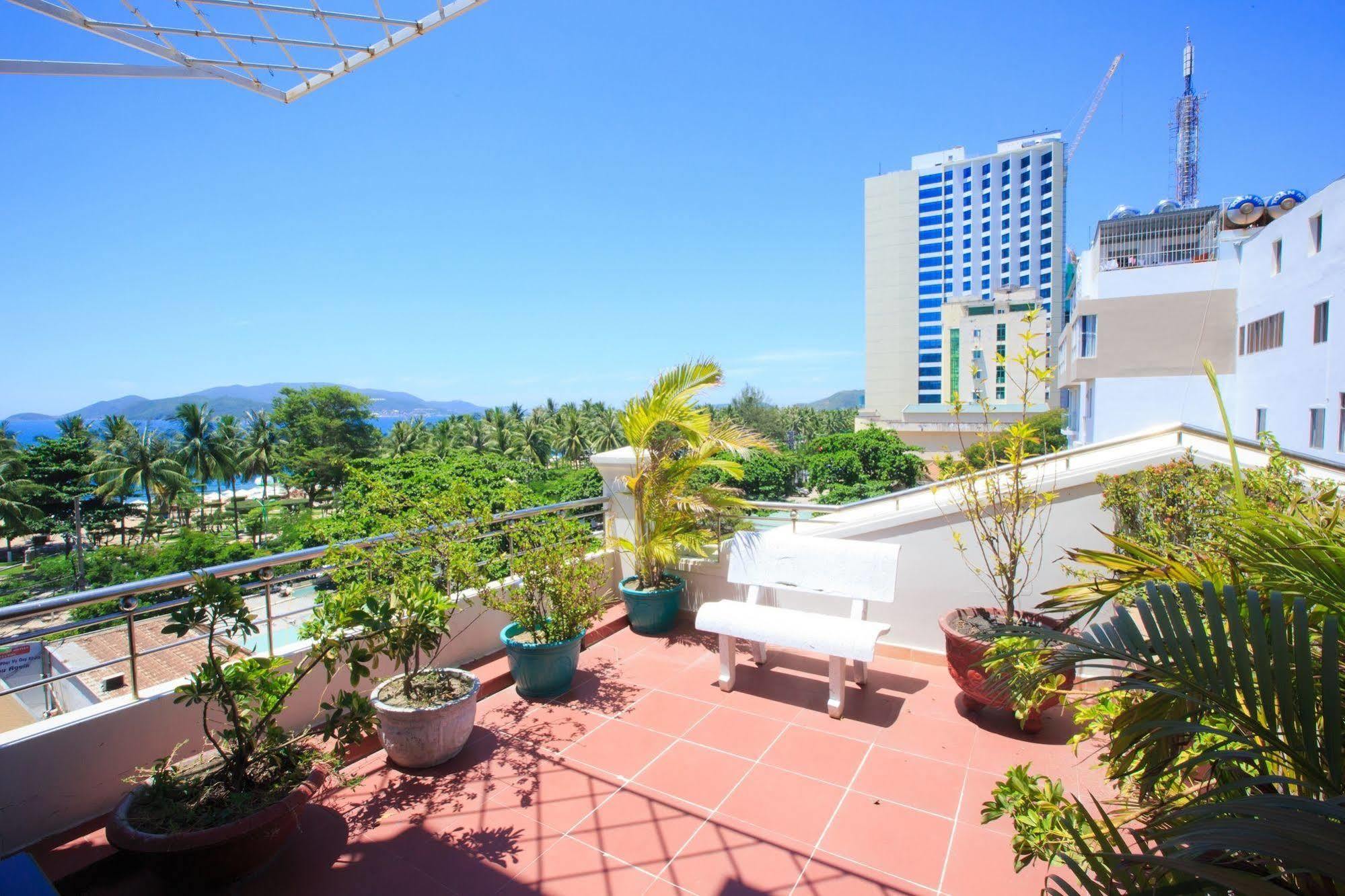 Pho Bien Hotel Нячанг Екстер'єр фото